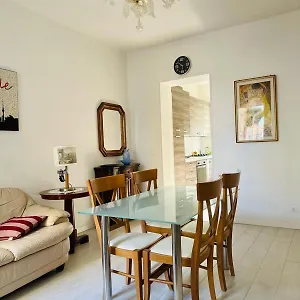 Ada's House Apartment